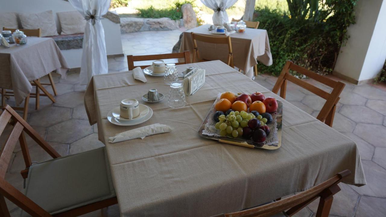 Li Petri Manni Bed & Breakfast Olbia Exterior photo
